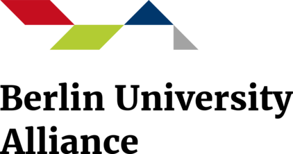 Das Bild zeigt ein modernes, geometrisches Logo mit mehreren farbigen Dreiecken in Rot, Grün, Blau und Grau. Die Formen sind dynamisch angeordnet und bilden eine abstrakte Komposition, die modern und kreativ wirkt.